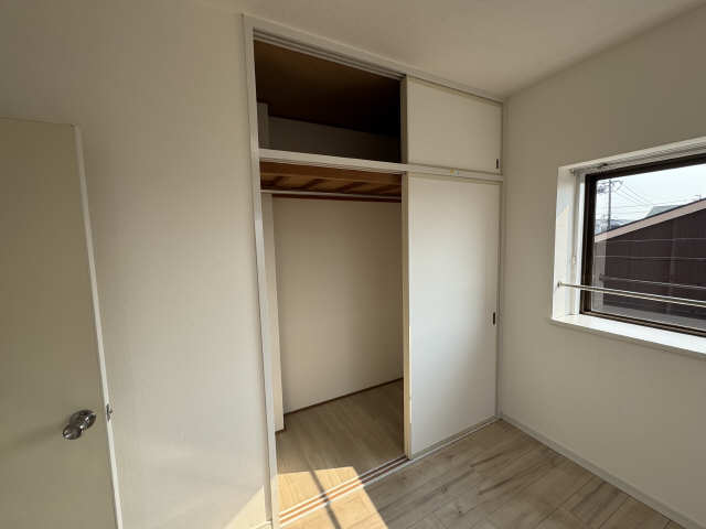 収納　北側洋室